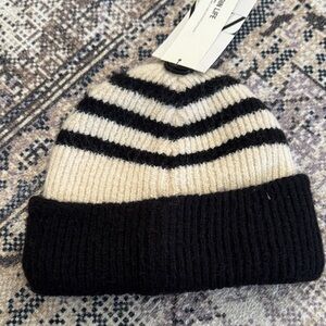 Zara black and White beanie
